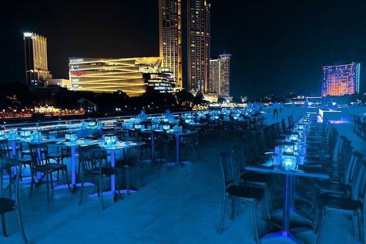 Bangkok The Luxury White Sunset or Dinner Cruise (Asiatique Pier)