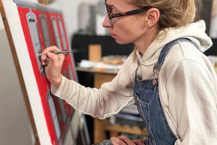 Cityscape Drawing Experience in Milan with Local Artist
