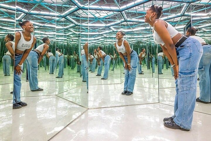 Tour Museum of illusions and Nairobi National Museum
