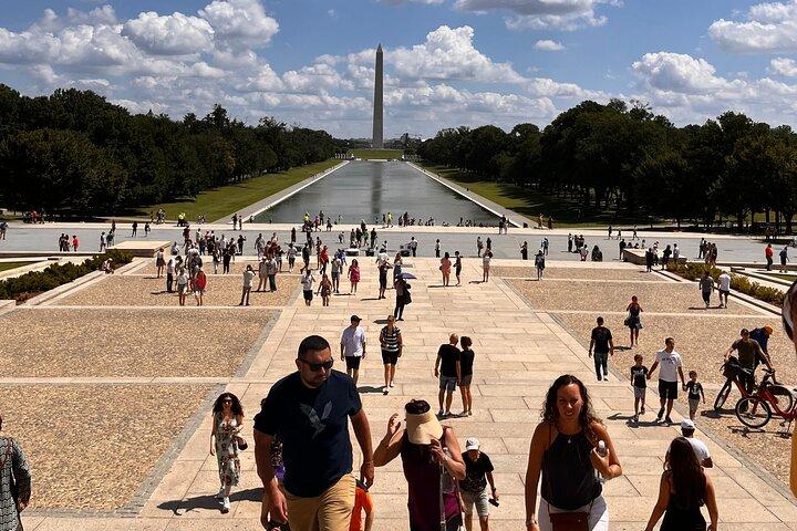 New York to Washington, D.C. Day Tour of Top Landmarks