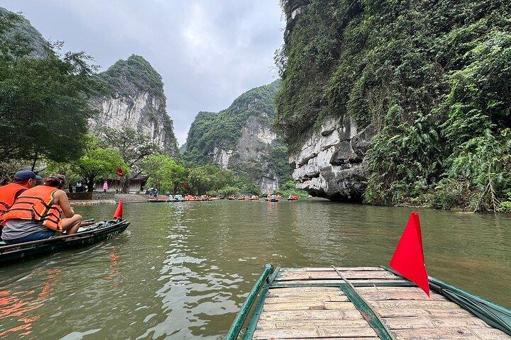Mua Cave Trang An and Bich Dong Private Day Tour