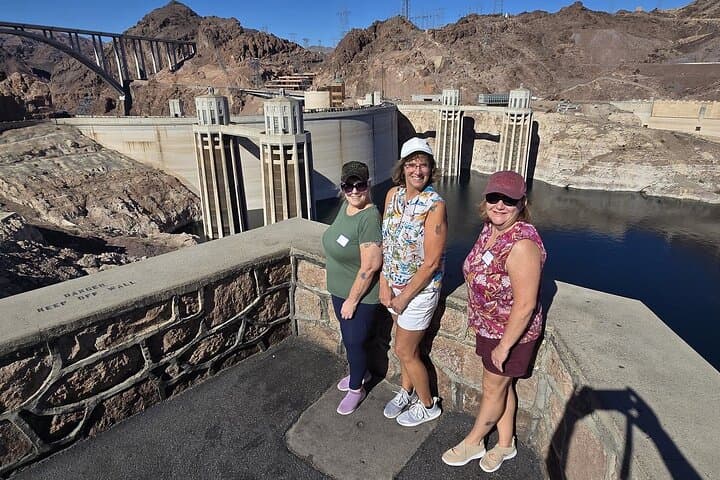 Small Group Hoover Dam: From Above, On Top and Below Tour