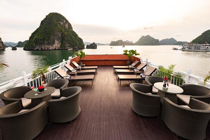 From Hanoi: Boutique Cruise 3D2N Discovering Ha Long Bay