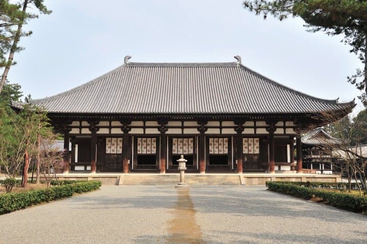 Private Customizable Nara Day Tour by Car from Osaka