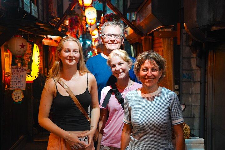 Tokyo Shinjuku Food Culture Tour 15 Dishes and 3 Drinks