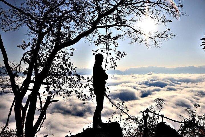 Luang prabang to Nong khiaw 2 day 1 night camping Nong Khiaw peak