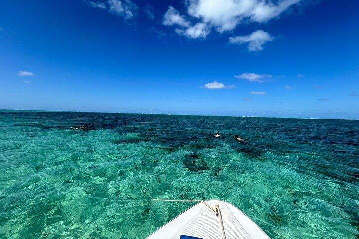 Mauritius: 5 Islands Speedboat Tour with BBQ and Snorkeling