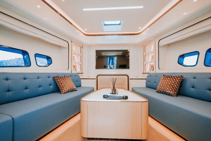 Hainan Sanya Yacht Fun 3 Hour Private Charter
