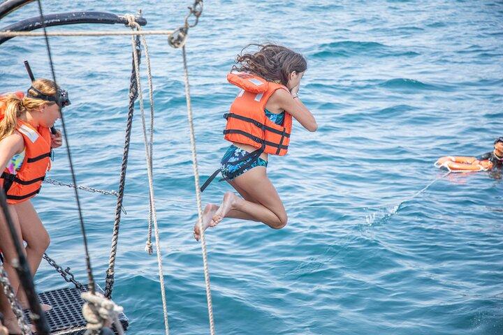 Los Cabos Snorkel and Pirate Ship Adventure with Lunch