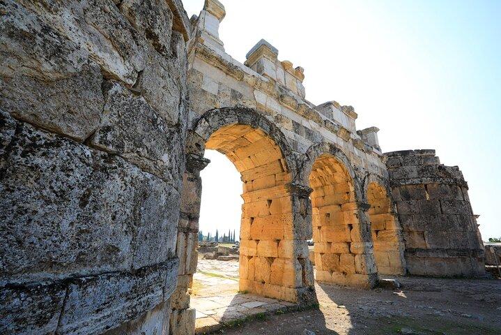 Semi-Private Tour to Hierapolis Ancient City Pamukkale with Lunch