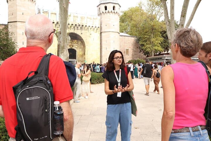 Topkapi Palace, Harem & Basilica Cistern Guided Walking Tour