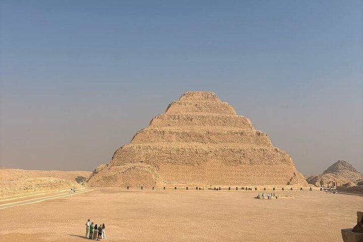 Saqqara, Dahshur and Memphis Pyramids Day Trip