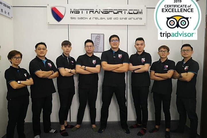 Sit Back & Relax - Kuala Lumpur to Singapore MPV Transfer