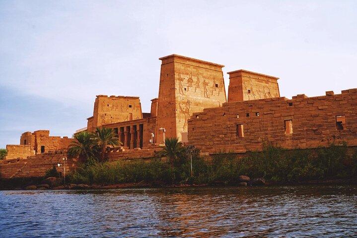 Private Return Transfer from Luxor to Aswan’s Highlights