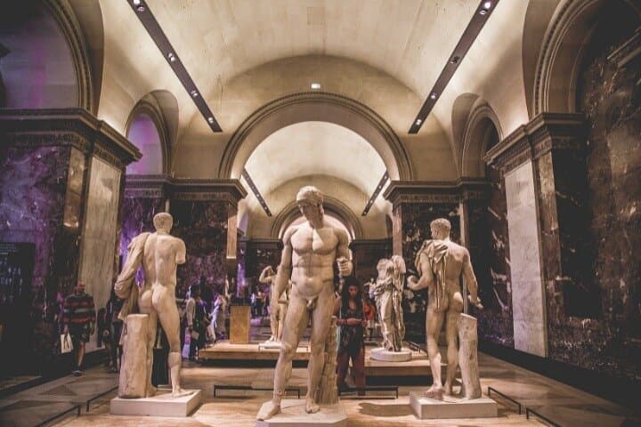 Louvre Museum Experience – Group, Private, or Solo