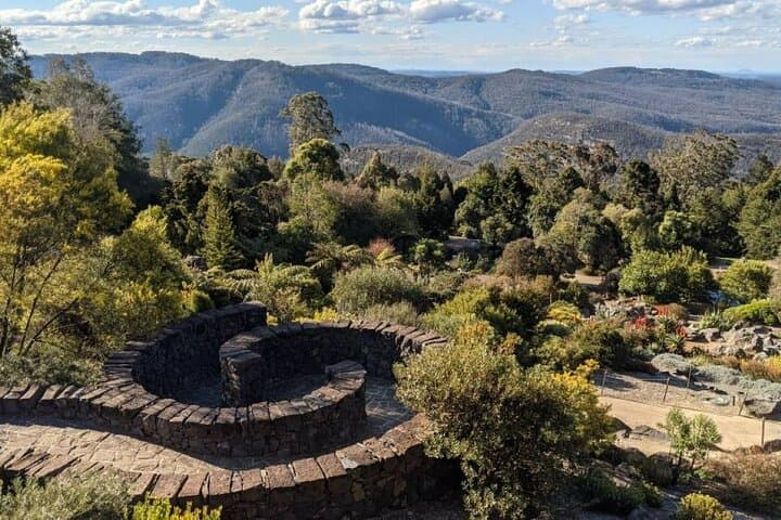 Blue Mountains Day Tour from Three Sisters to Zig Zag Railway