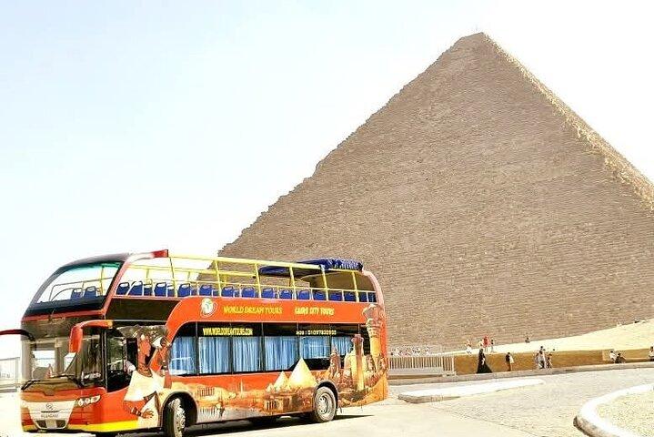 Private Airport Transfer: Cairo Airport to Cairo & Giza Hotels