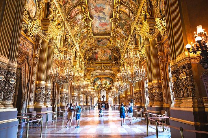 Opera Garnier guided tour told in French