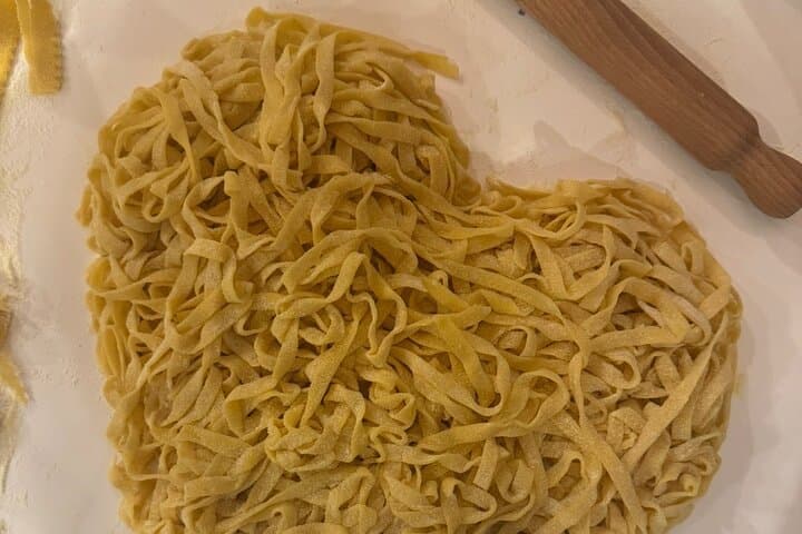 Rome : Pasta and Tiramisu Class in a Roman Home in Trastevere