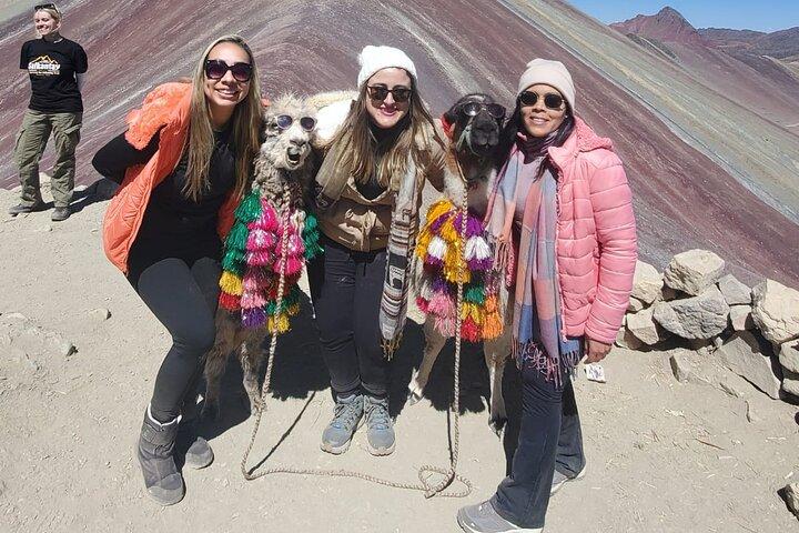 Tour Rainbow Mountain