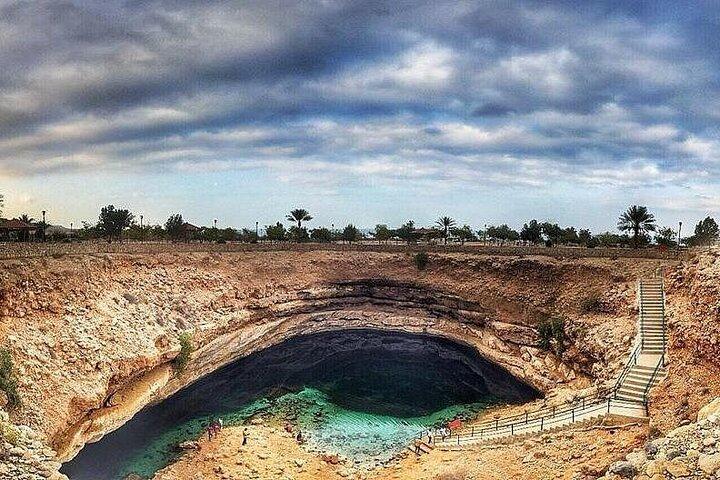 Private Full Day Wadi Shab and Bimmah Sinkhole Tour from Muscat