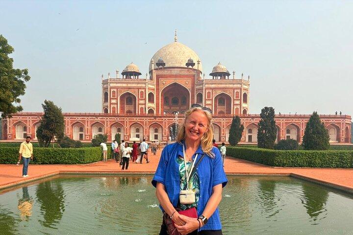 Full Day Old & New Delhi Tour with tickets & Tuk-Tuk