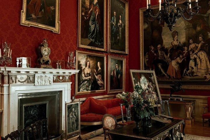 Exclusive Blenheim Palace &Cotswolds Private Day Tour from London
