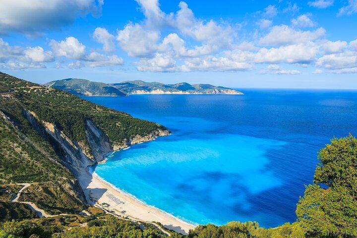 Kefalonia: Melissani, Drogarati & Beach Small-Group Tour