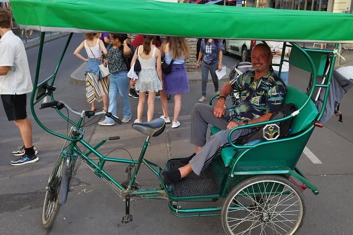 Rickshaw Tour-Cruise Ship guests arrive 9.30 upto 11.30 am Berlin