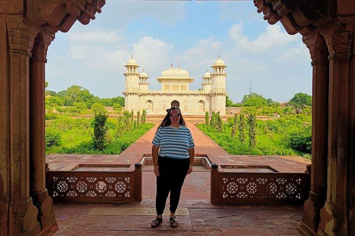 Baby Taj & Mehtab Bagh Private Sunset Evening Tour