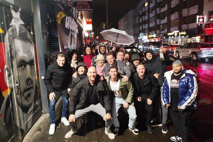 Köln PubCrawl: 4 Venues, Welcome Shots + Club Entry