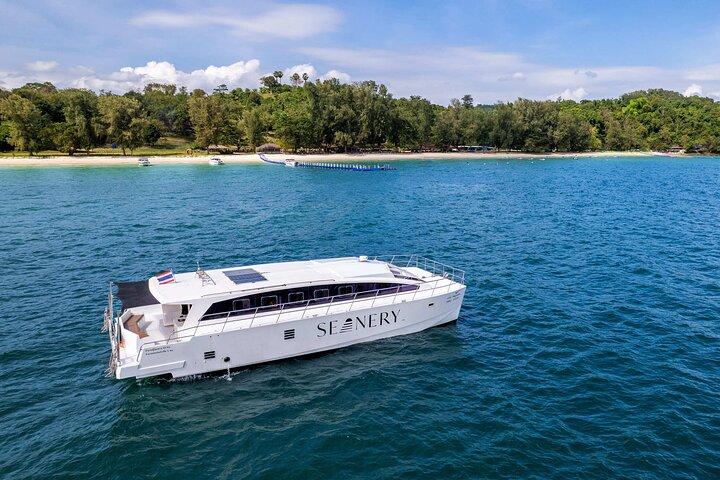 James bond Island & Panyee Floating Village boat tour