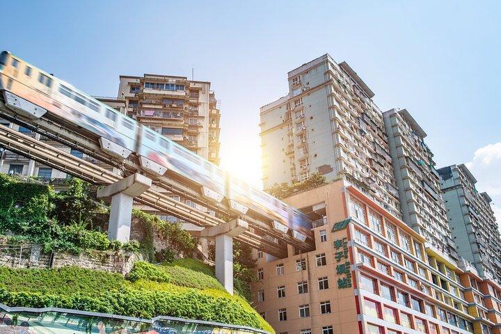 Chongqing Private City Tour with Hongyadong and Ciqikou