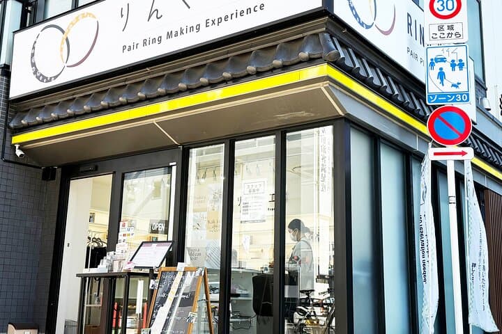 Make Your Silver 950 Ring in Asakusa, Tokyo with Free Engraving