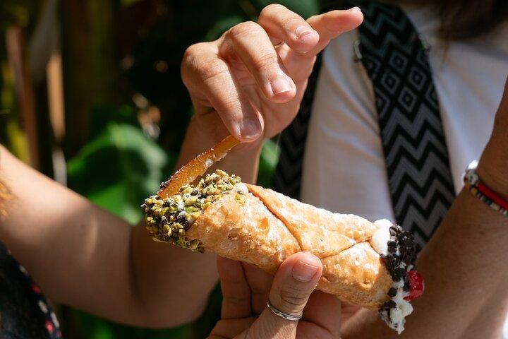 Palermo: Taste the Tradition on a Food Tour by Do Eat Better