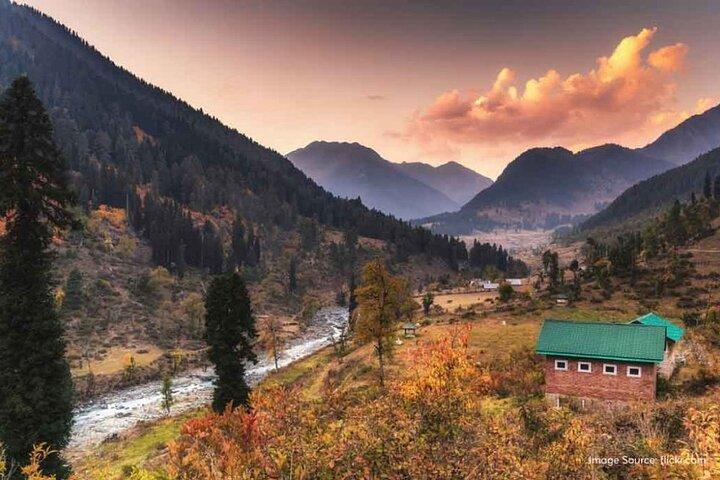 Pahalgam & Aru Valley Tour with Saffron & Apple Farms ex Srinagar