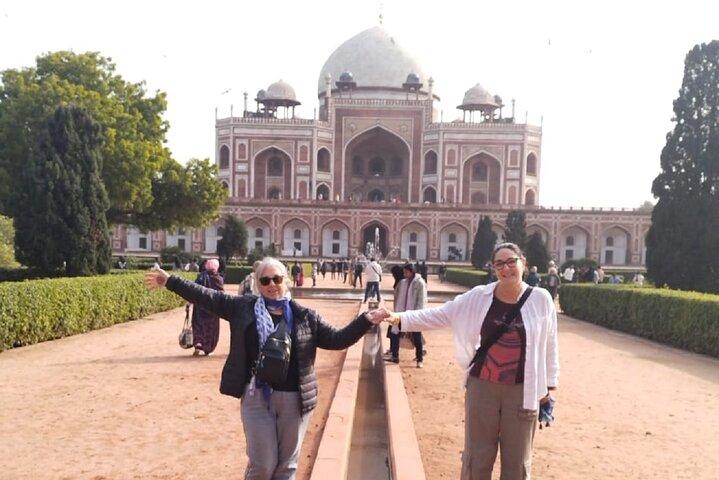 Delhi: India Gate, Humayun's Tomb and Qutub Minar Guided Tour