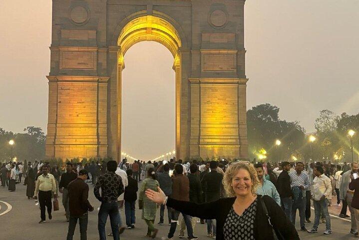 Delhi: India Gate, Humayun's Tomb and Qutub Minar Guided Tour