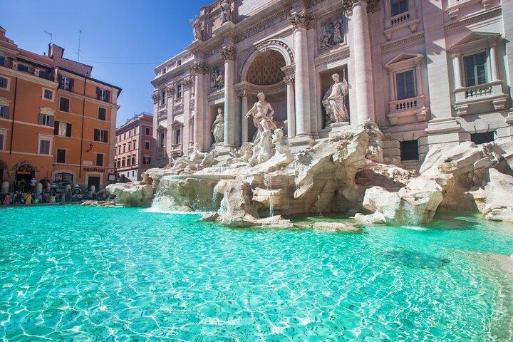 Trevi Fountain Private Tour at Vicus Caprarius and Pantheon