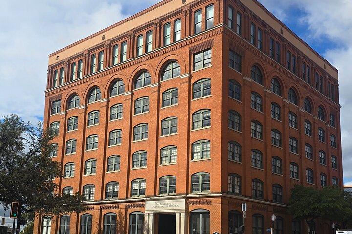 Downtown Dallas Historic Food Tour: Taste What Dallas Invented