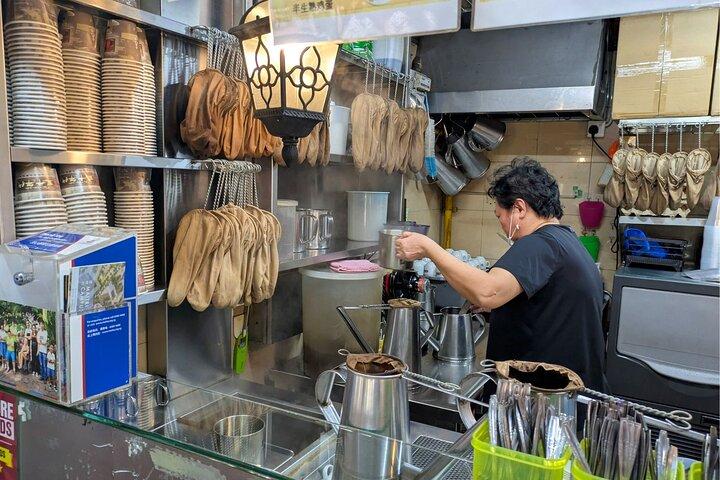 Singapore Food Tour: Eat Like a Local with an Ex-Chef
