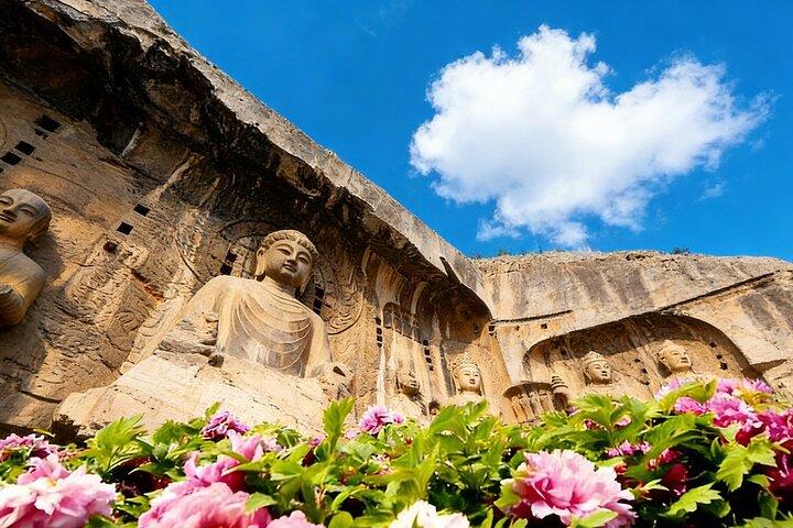 Luoyang Private Transfer to Shaolin Temple and Longmen Grottoes