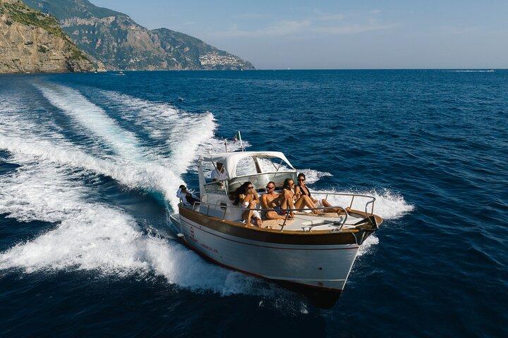 Daily trip to Ischia from Sorrento or Positano - Gozzo 25FT