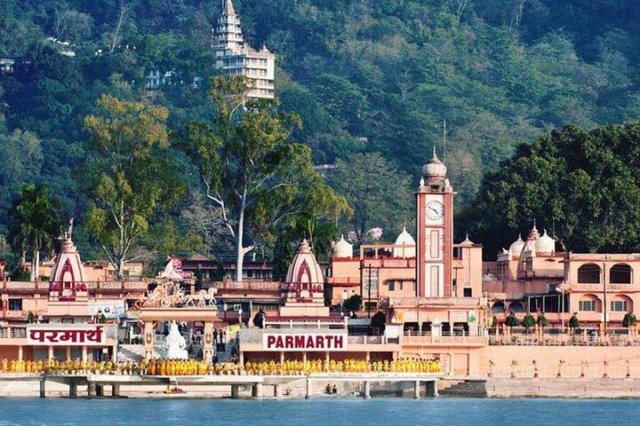 Cultural Walking Tour with Local Snacks in Rishikesh