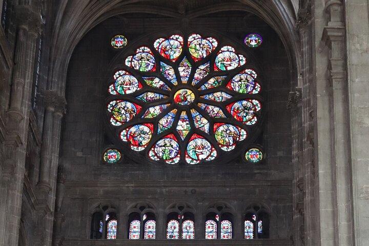 Paris Notre Dame Cathedral and Louvre Museum Indoor Guided Tour
