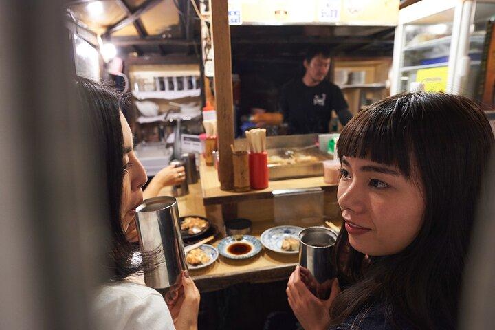 Fukuoka: Nakasu Yatai Food Tasting Private Tour