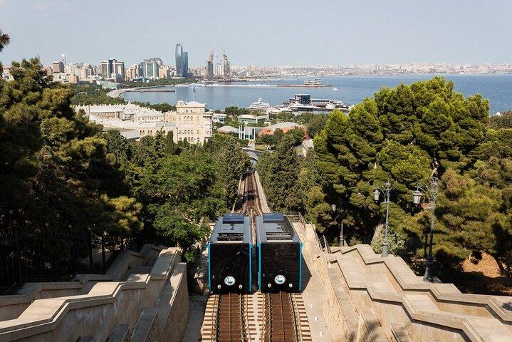 Baku City Tour with Photo Stops and Wine Tasting