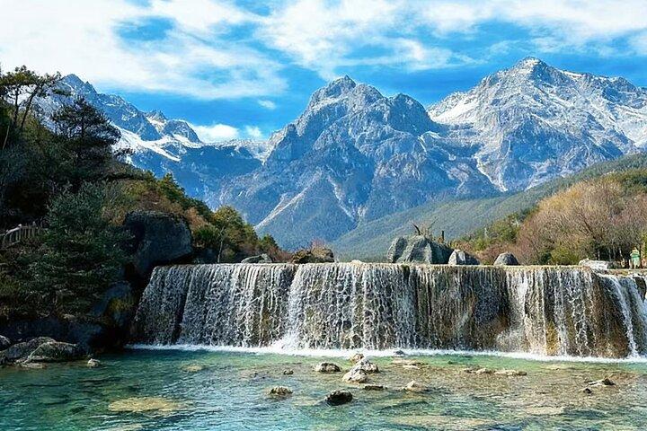 Lijiang Private Day Tour: Jade Dragon Snow Mountain and Impression Lijiang Show