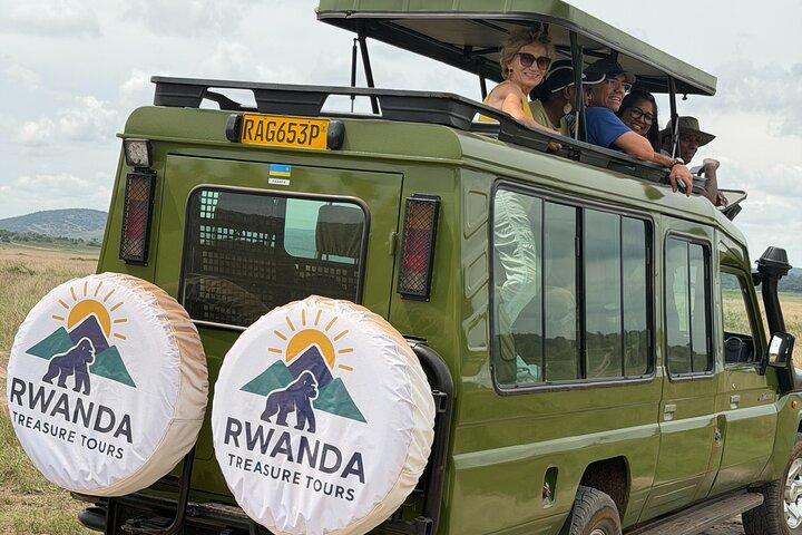 Private 1 Day Big Five Safari in Akagera From Kigali