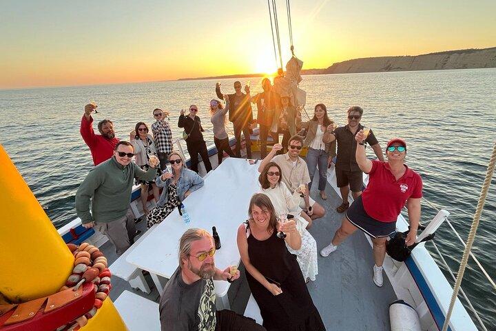 NEW in Lagos: Sunset Sail aboard a Traditional Boat with Prosecco